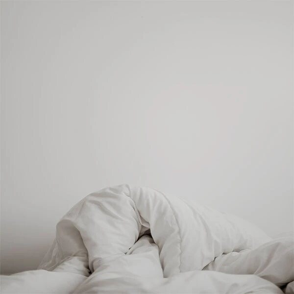files/WHite_DUvet_White_Wall_Home_Page_Bottom_Feed.jpg